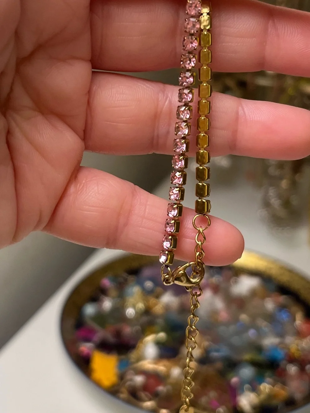 N/A gold tone